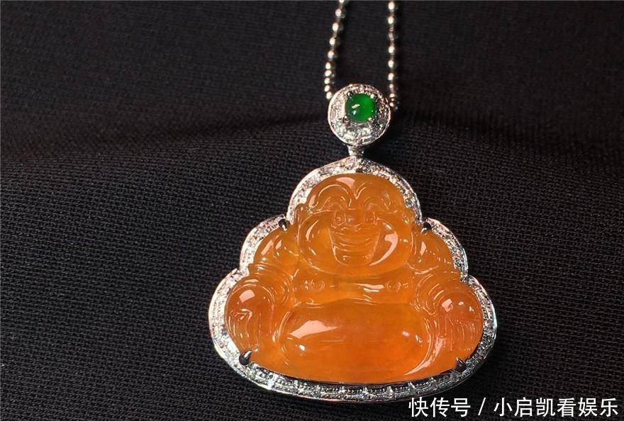 【哈轩翡翠】关于翡翠弥勒佛,你不知道的那些小知识!