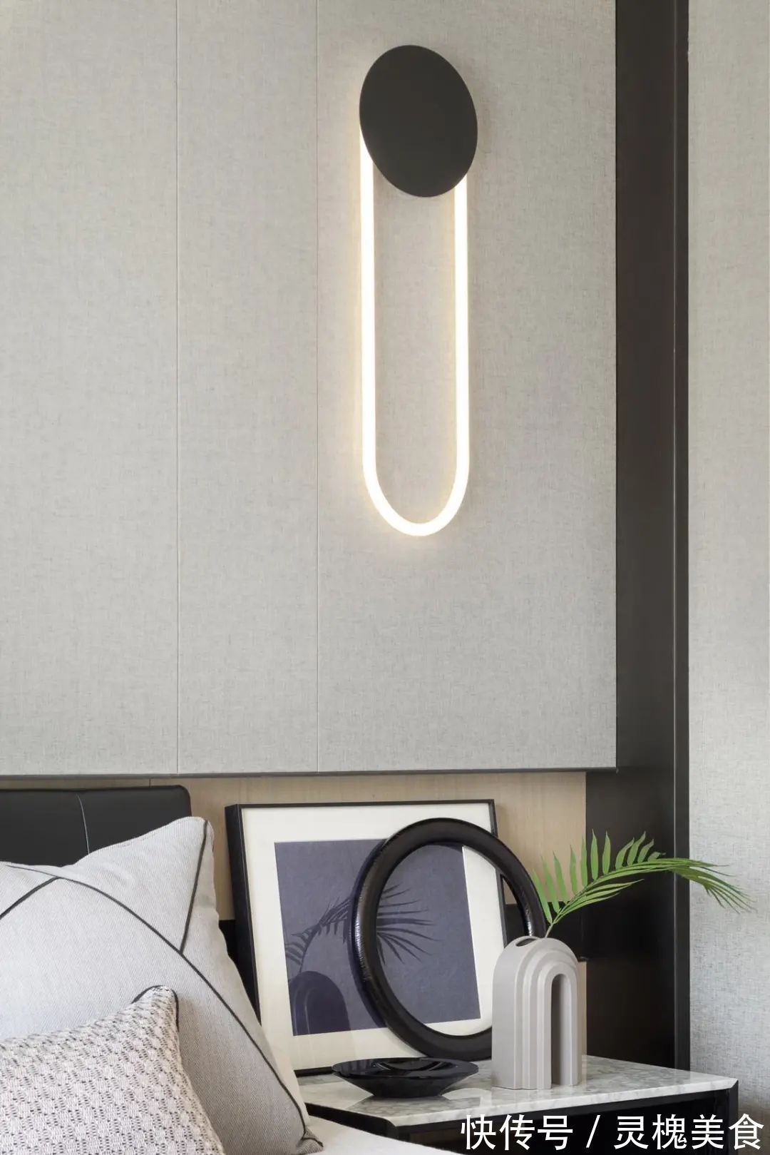 现代|210㎡联排小别墅，现代大方的布置，配色令人舒适