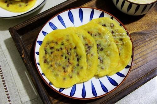玉米面|自打吃过这早餐饼，玉米面有多少都不够吃，软乎筋道，孩子更喜欢
