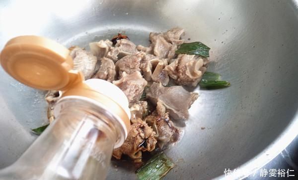 这东西60元1斤,再贵也要给孩子吃,长出大高个,一周吃2次最好