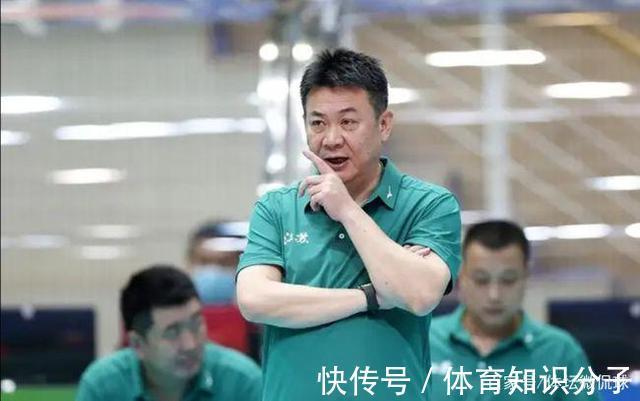 铿锵玫瑰|惊喜!女排发布新政策,全国选人71球员报名,防止男足情况