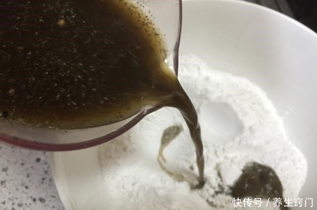 面团|别看它小,“钙是牛奶的8倍”,做成营养早餐饼,全家都爱吃