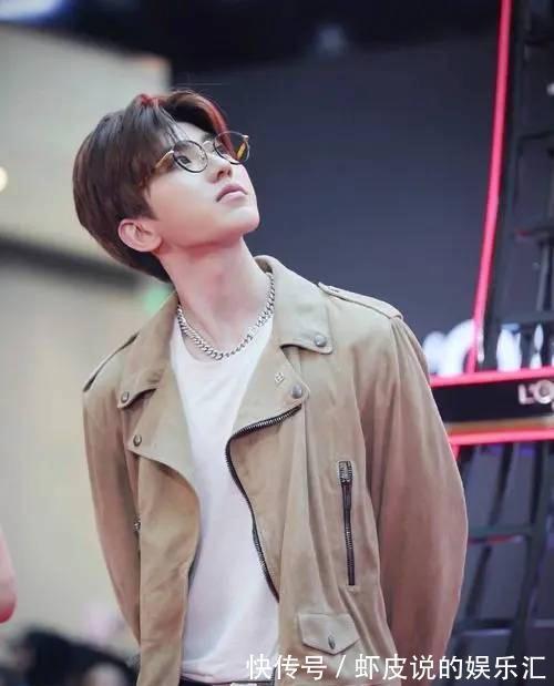 再也不會有下一個蔡徐坤了,他付出了代價,也得到了糖果