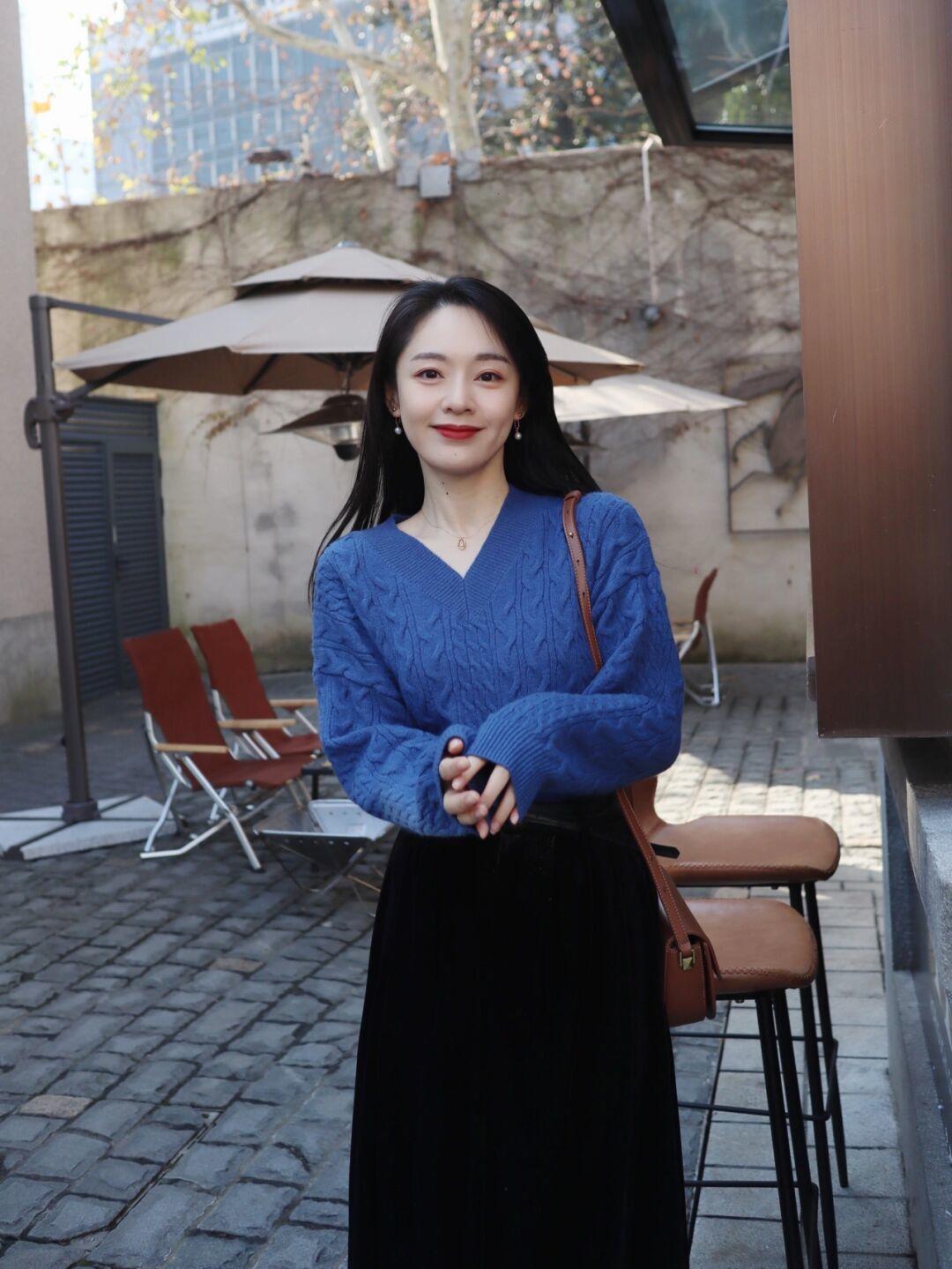 穿搭 冬季穿衣不够优雅?试试温柔大气的“毛衣”,保暖洋气还气质