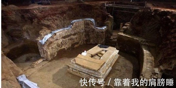 教皇#天下第一凶墓古墓里死80名盗墓贼,不能小看古人的智慧!