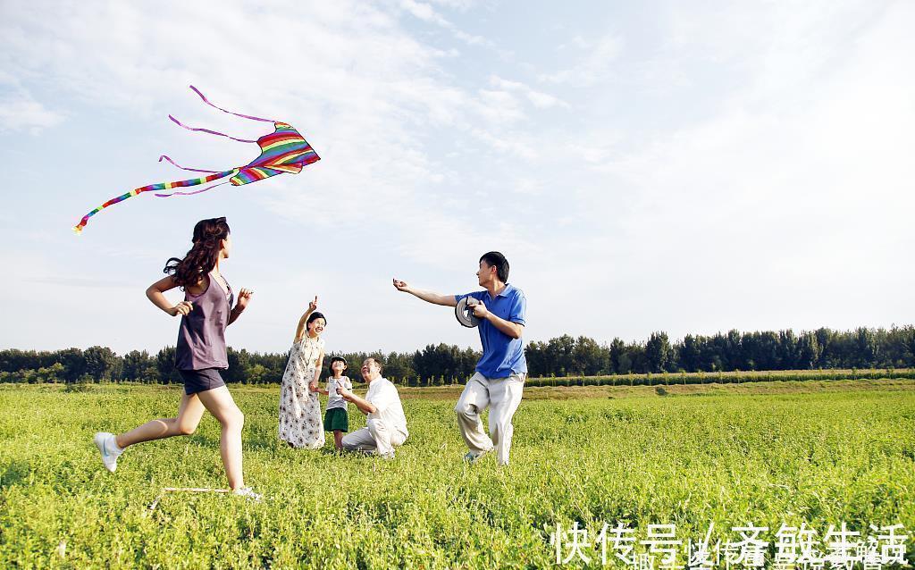 家长|这些家庭环境中,更容易养出懦弱的孩子,家长的态度决定孩子状态