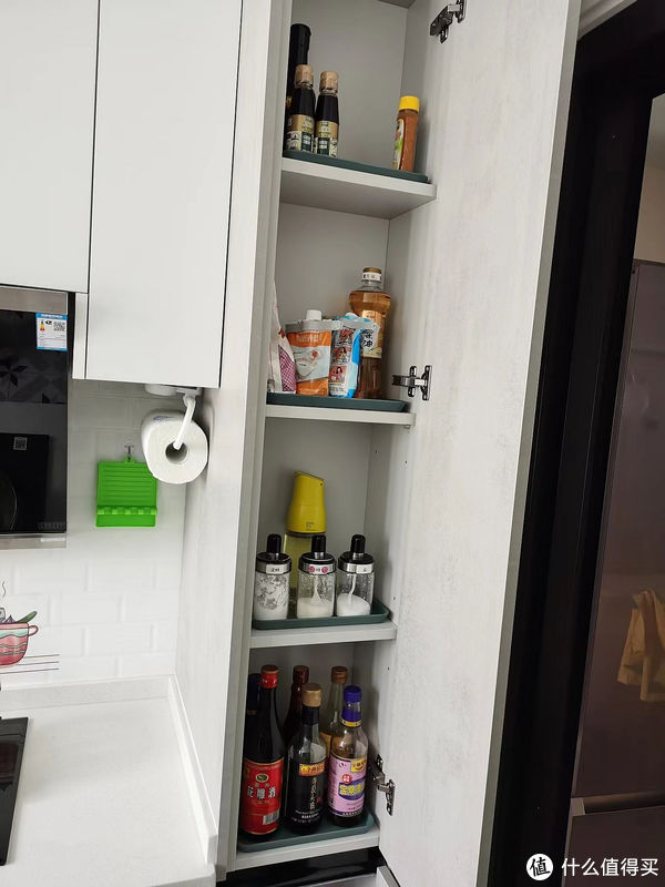 薄侧柜|有哪些冷门但实用的家居设计值得分享?我强烈推荐“薄侧柜设计”