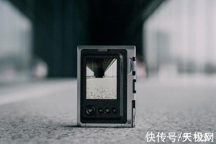 实拍|感受复古与科技的碰撞 富士instax mini Evo实拍体验