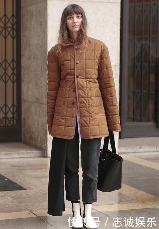 今年流行一种穿法,叫“绗缝棉服+靴子”,保暖不显臃肿,真美