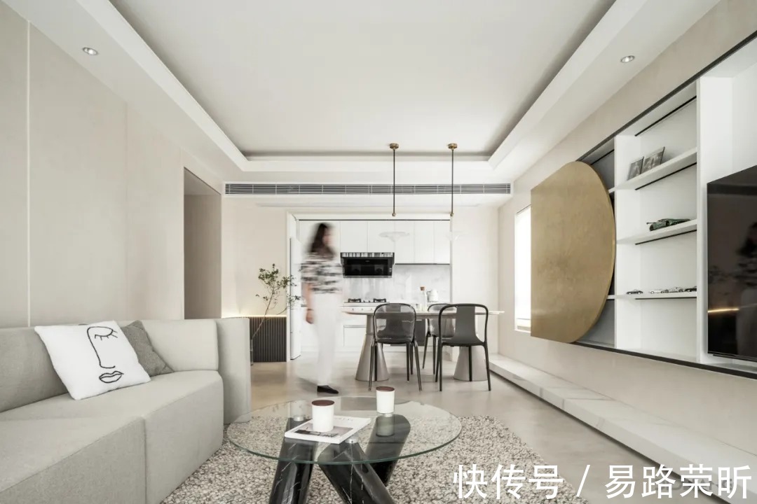 干湿分区|118㎡现代简约风三居，月球元素的运用、太空舱书房的设计，有趣