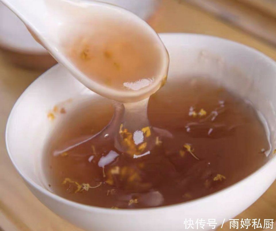 女人年过40，5种食物适合常吃，好吃不贵还养人！面如桃花气色好