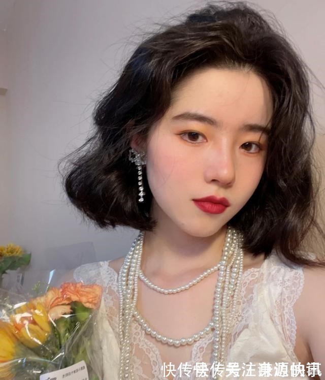 穿搭 发型不对,颜值白费!长脸女生别错过“港风短发”,洋气又复古!