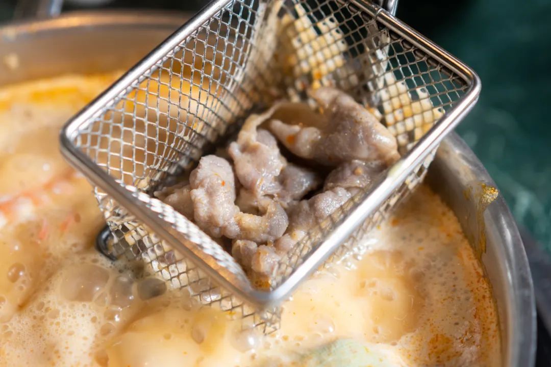 最佳|海鲜是泰式火锅的最佳伴侣,配上冬阴锅味道更鲜,默契度100%