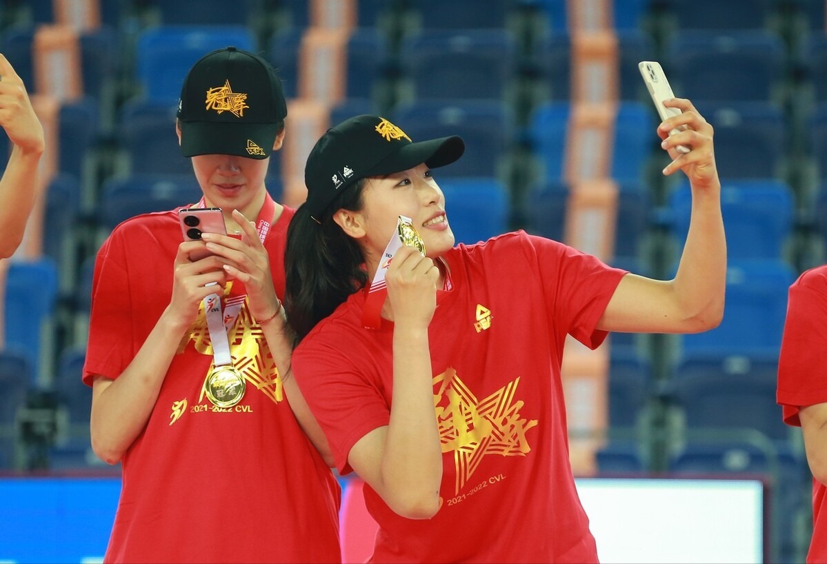 李盈莹|恭喜中国女排!曝排超冠军功勋踏上留洋路,李盈莹会紧随其后吗?