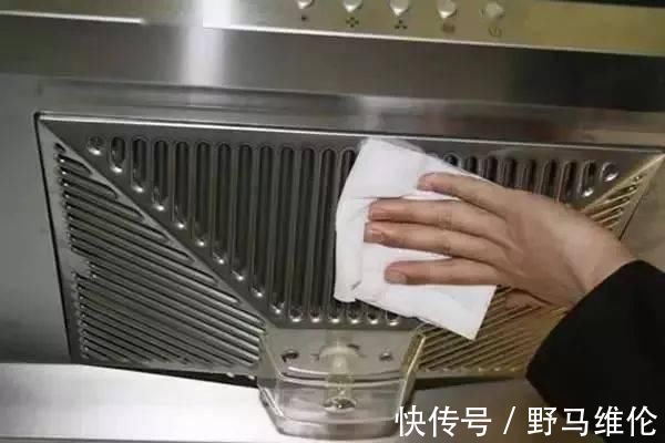 厨房难清理？学会这招，从此告别脏兮兮！