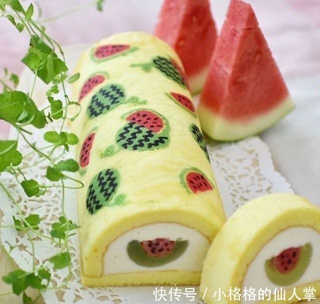 向日葵|被称为美食料理达人的日本妈妈，做的蛋糕切开后，惊艳整个朋友圈