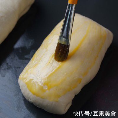 芝士牛肉馅饼更配哦|周末和美味的简易午餐 | 马苏里拉