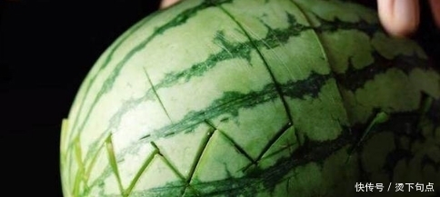 西瓜|昨天吃火锅 老婆非要吃那里的果盘 一个38 我硬拦着没让