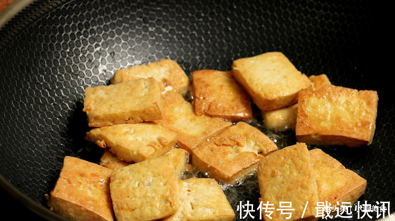 大锅菜|白菜炖豆腐,先炒白菜还是先炖豆腐大厨教你正确做法,太香了