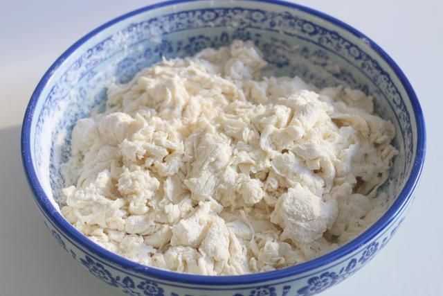 这三样，堪称包子馅儿的黄金搭配，鲜香、爽口，一吃就停不下来