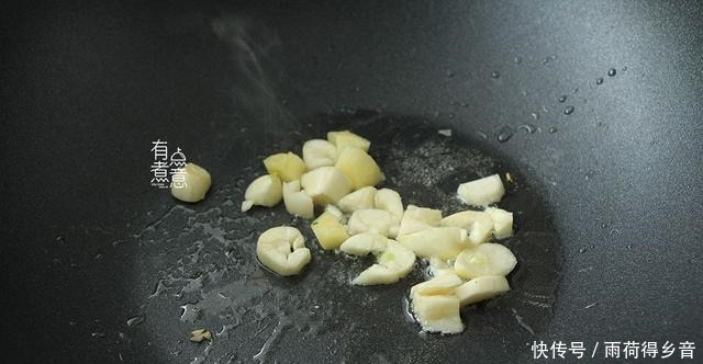 苋菜|这菜3元一斤,钙含量可与牛奶媲美,现在正当季,很多人却忽视了!