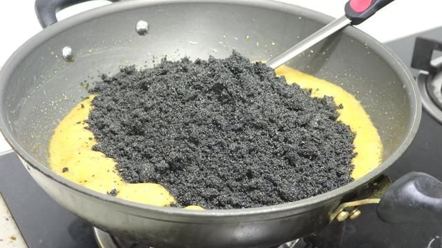 营养成分|用芝麻做出来的小零食，做法超简单，隔壁家小孩都馋哭了