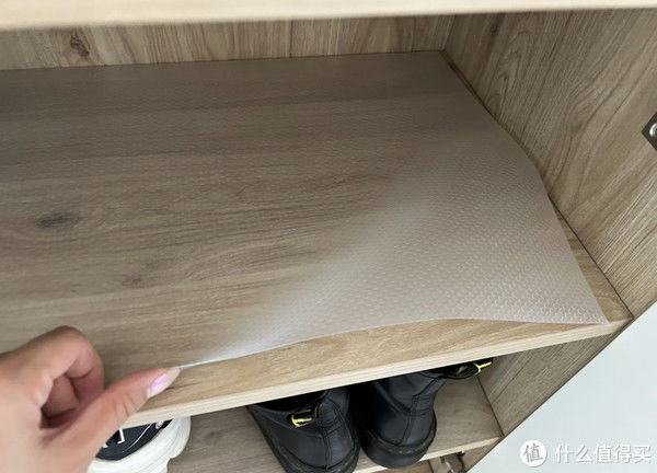 树杈|淘汰2种落地衣架后,终于收获实用次净衣架,现在家里真利落!