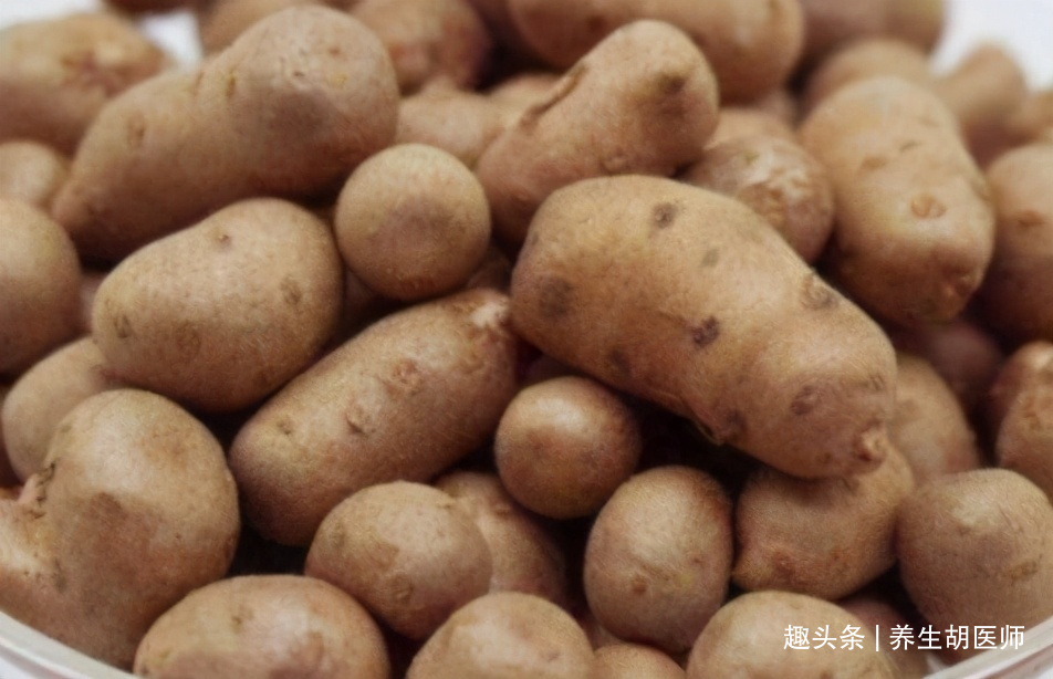 食物|女性想要皮肤好，推荐3种食物，补血润肤，排毒消脂，有益健康
