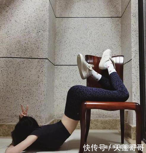 马甲线|盘点:杨幂漫画腰,景甜A4腰,娱乐圈的“腰精”还有谁?