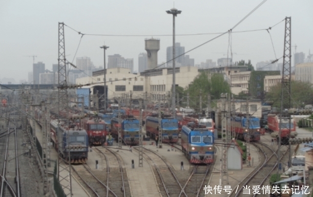 中国|可直达全国任意省会, 是中国最发达的两个火车站, 不需要转车！