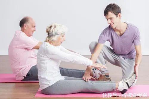 如何做個(gè)健康長(zhǎng)壽的老人?要想提升老年生存質(zhì)量,遵守5大原則!