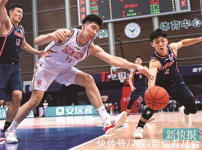 姚明|都说长江后浪推前浪CBA赛场“星二代”绽放光芒(1)