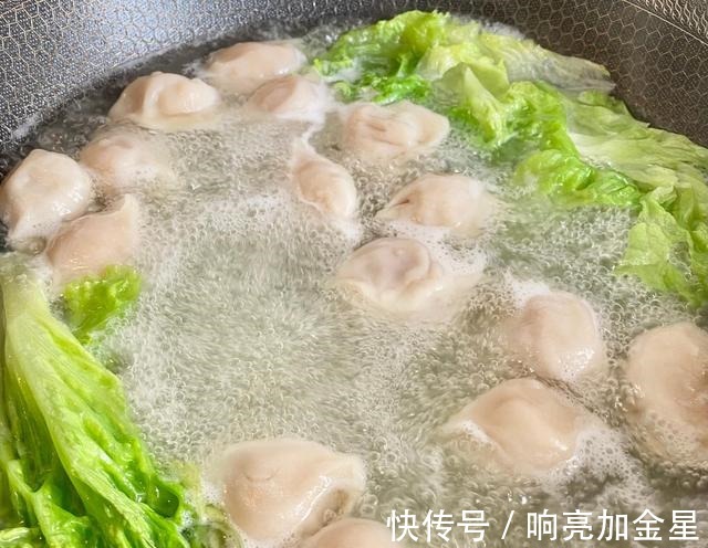 自制酸汤水饺，味道绝绝子！