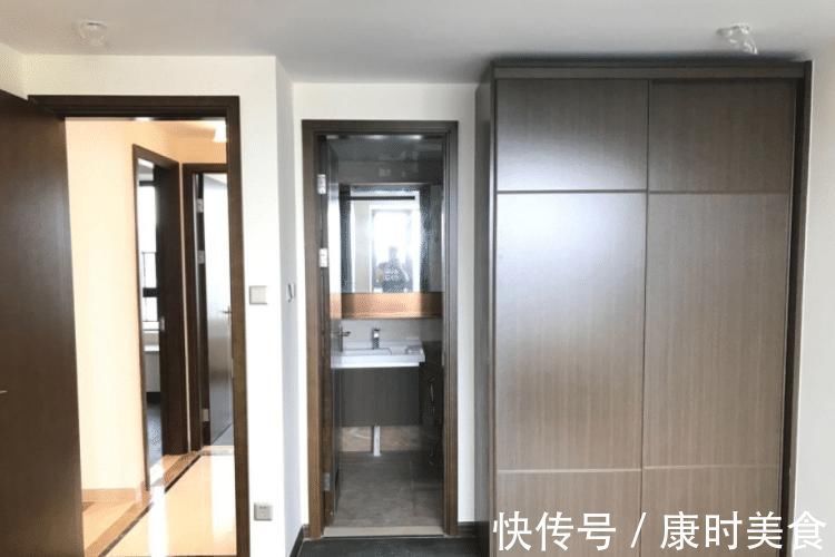 装修费|刚交钥匙的125㎡精装房,效果非常满意,至少能省10万装修费