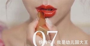 色号 化妆师建议涂口红不要用“嘴抿”,教你正确方法,不沾杯不掉色!