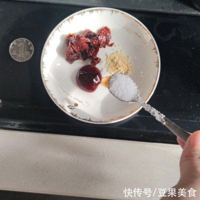 〔一人食〕暖洋洋香辣番茄鳕鱼锅