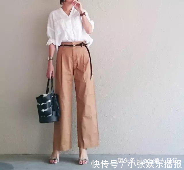 半身裙 越简单越挑人,极简风的正确“穿搭之道”,日本博主示范给你看