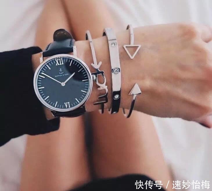 女人手表戴左手好,还是右手好?别再戴错被人嘲笑,