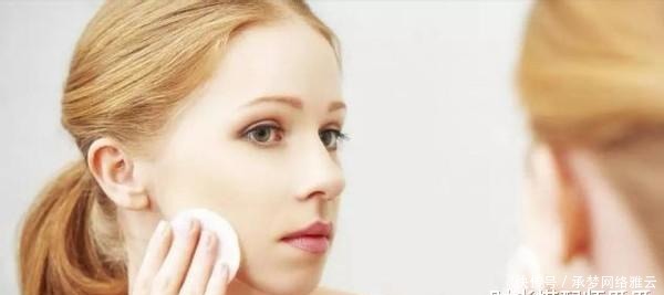 早上和晚上敷面膜,区别可大了!很多人都乱敷,难怪没什么效果