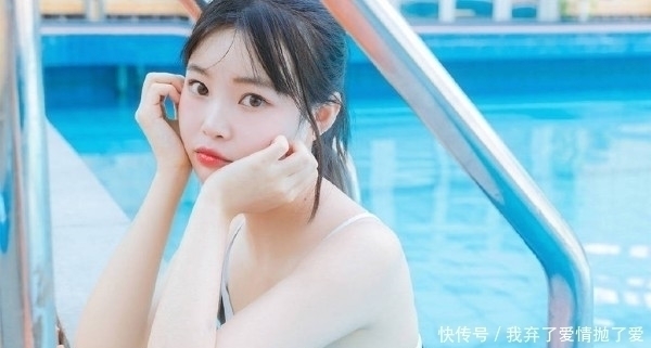 |搞笑又尴尬的穿帮，看一次笑一次，网友：导演我们聊聊