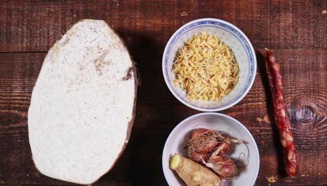 懒人版自制芋头糕,比在外面买的更好吃更健康