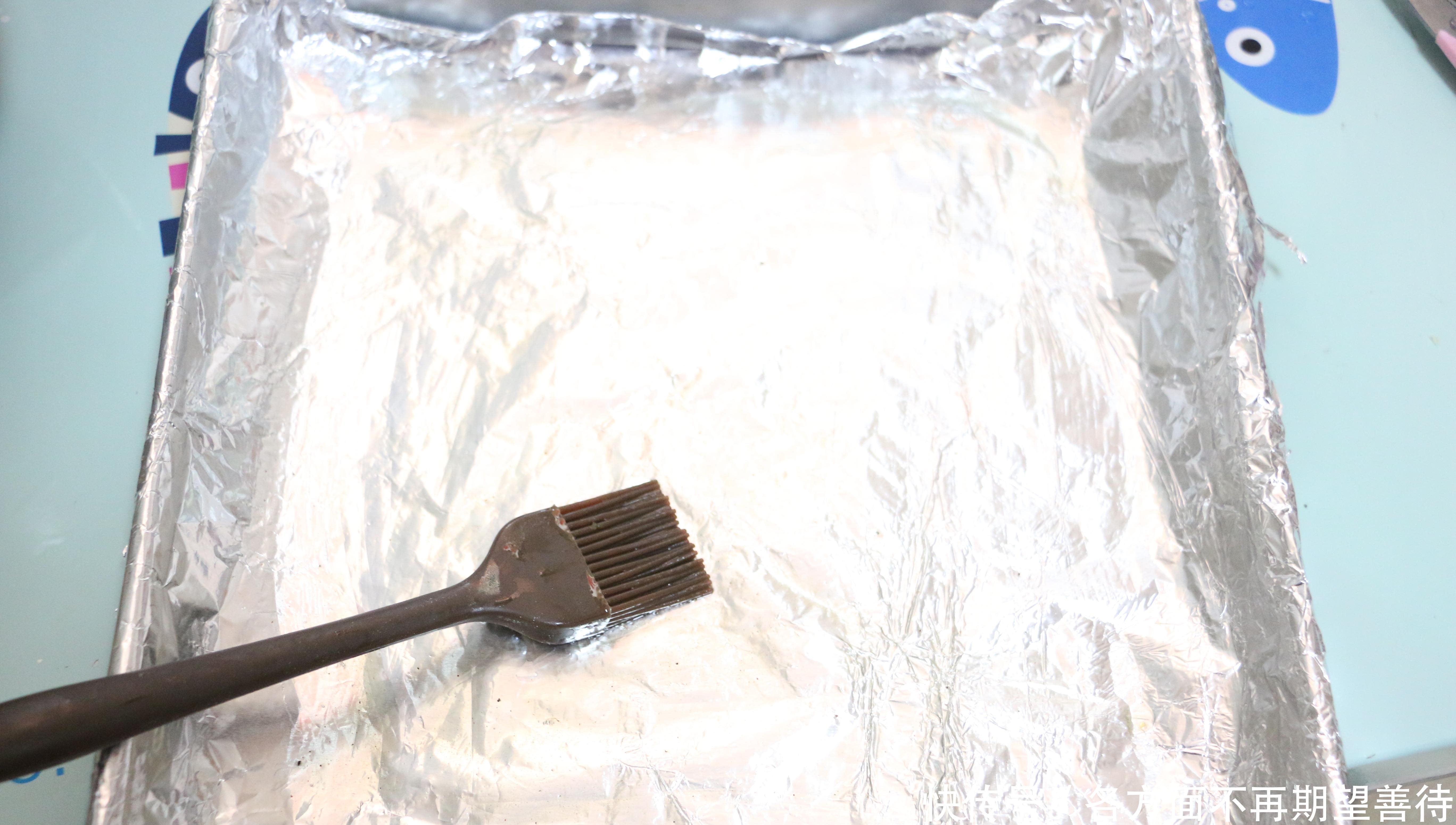 金针菇别只会涮火锅和炒了,不煮不炸,做一道香味浓郁,下饭菜