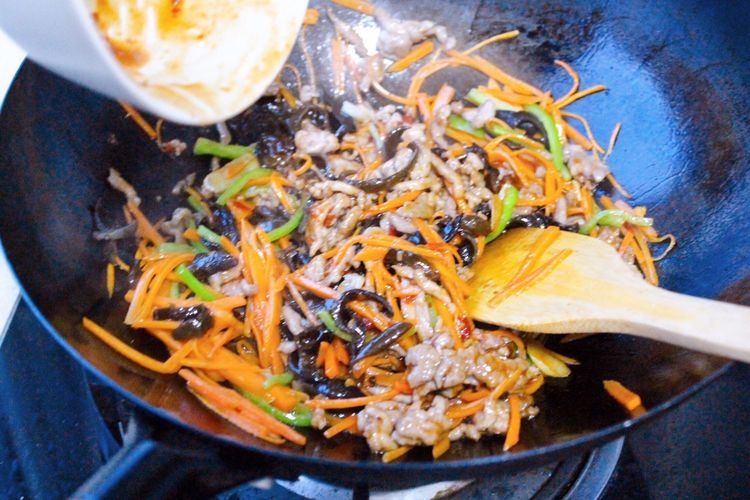 能让人多吃2碗饭的鱼香肉丝，开胃解馋还下饭，上桌就被抢光