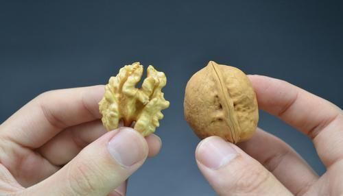 油脂|一天中什么时间吃核桃效果好?好多人都搞不清楚,看完涨知识了