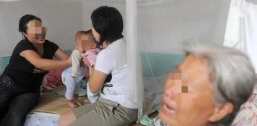 可娃|不帮儿女带娃的老人,晚年多半逃不过“三大结局”,个个都很现实