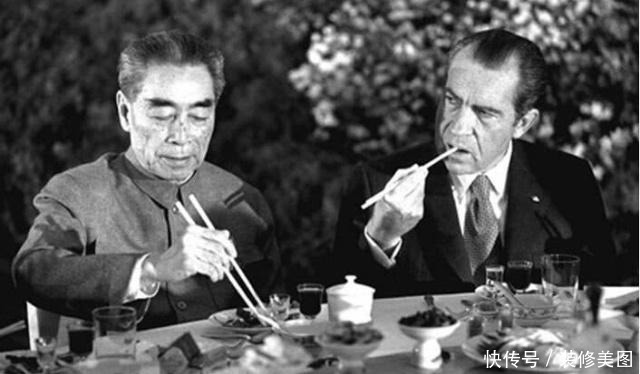 总理|美记与周总理握手后，拿出手帕擦手，随后总理一举动令人兴奋