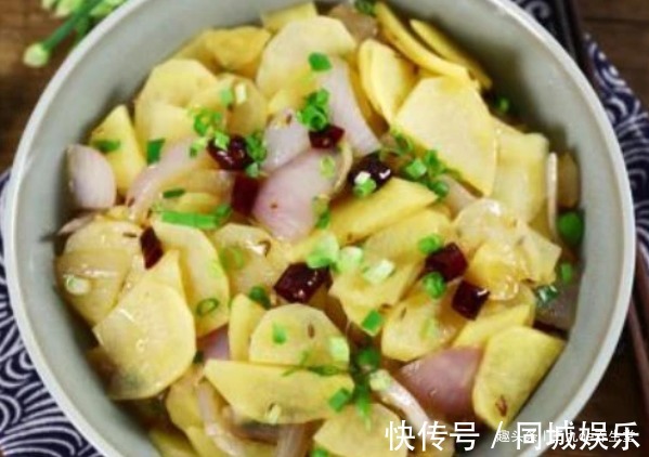 肚腩|女性不想肚子鼓鼓，不妨多吃以下3道菜，清腸排毒，撫平肚腩