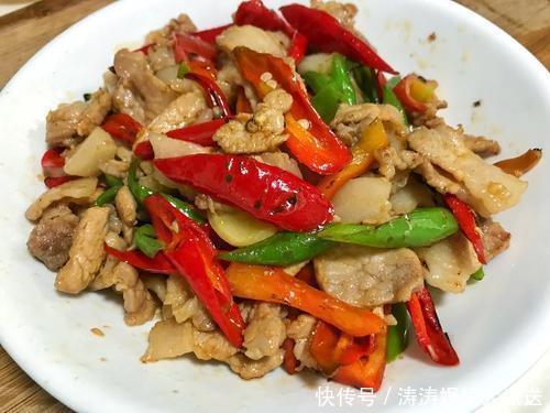 滑嫩|炒肉时多加一步,鲜嫩美味不粘锅,孩子们抢着吃,美容养颜还滋补