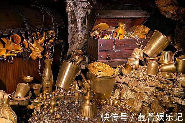 建房子@此人为了盗墓,在古墓上方建房子,历时20年挖空墓中宝物