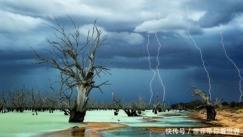 青海|中国最美「天空之镜」，隐藏在柴达木盆地的五彩斑斓
